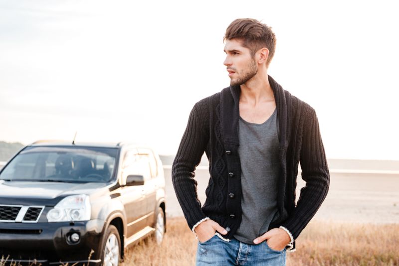 I want to rent a car